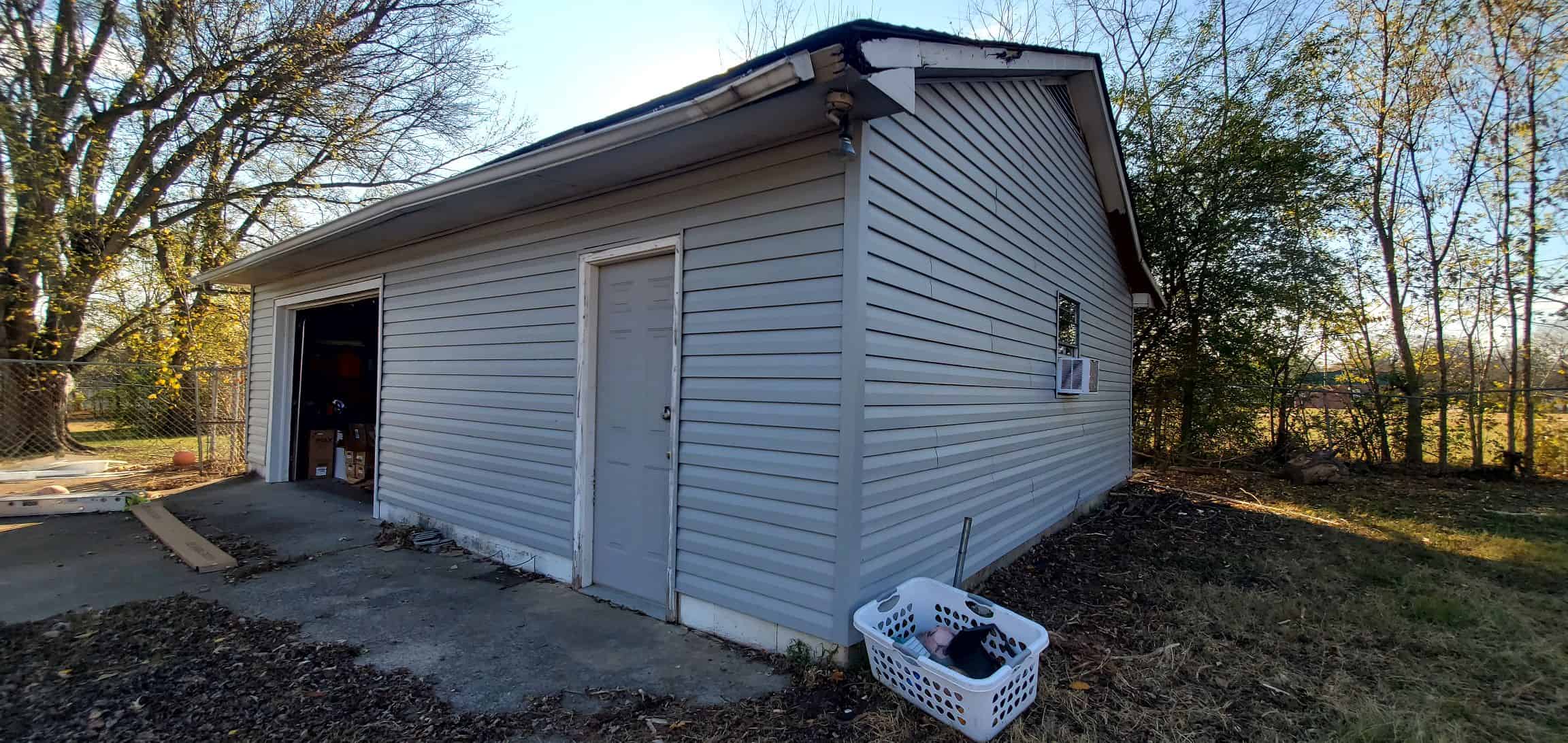 Siding & Gutters image