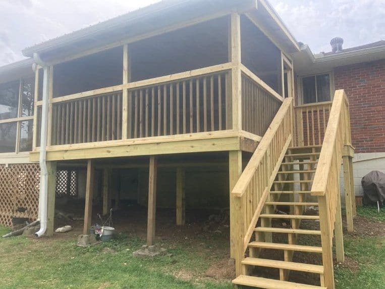 Gallery photos for Transform Your Outdoor Space with a Screened Deck: Image #1