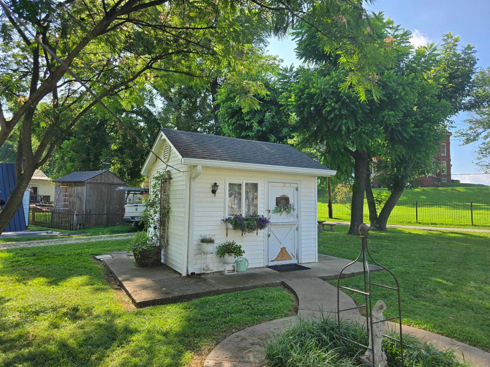 Gallery photos for Transform Your Home with Roberts Roof Repairs: Image #2